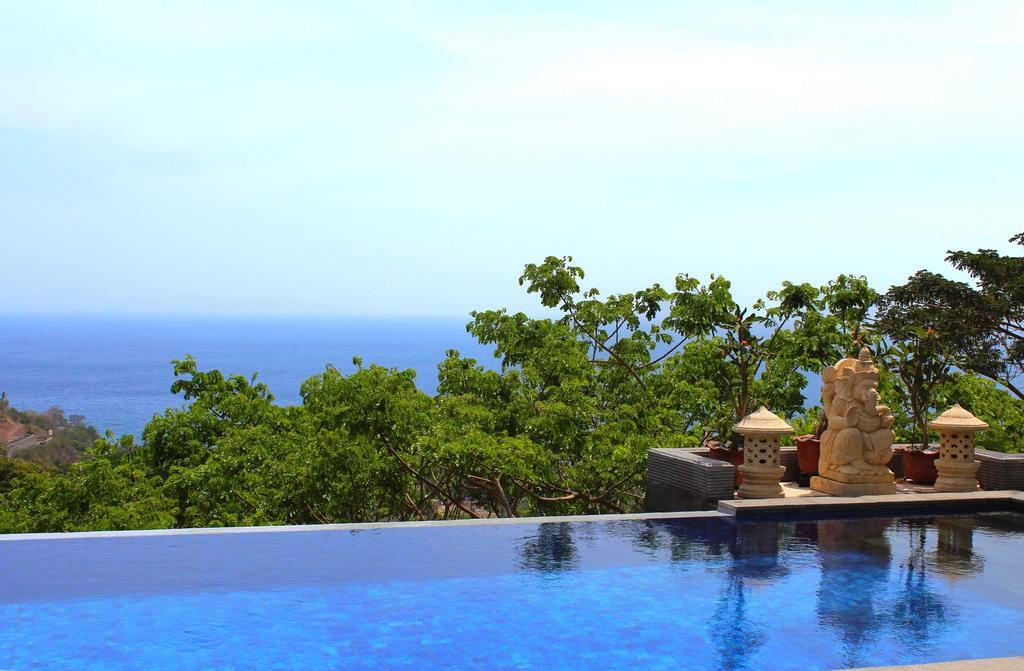 Villa Karingal Senggigi Exterior photo