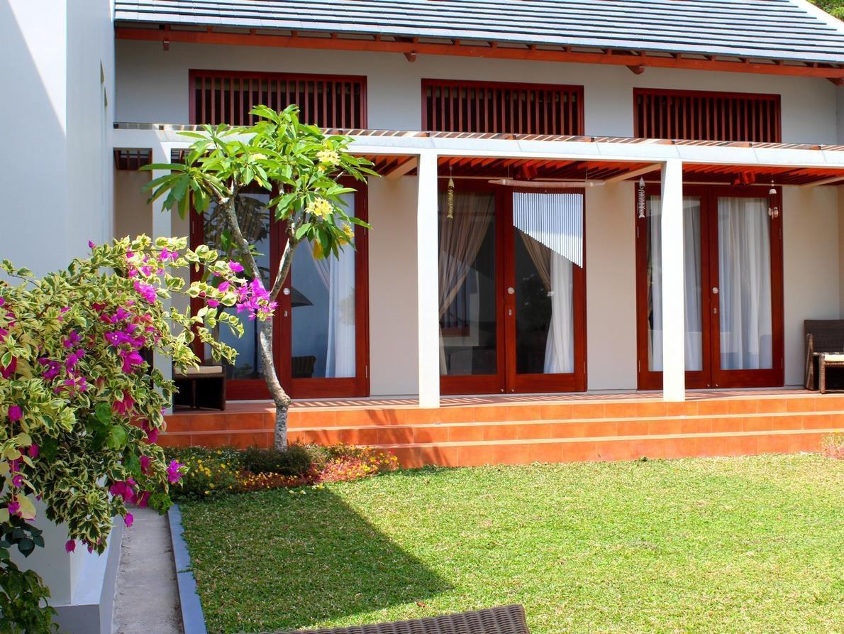 Villa Karingal Senggigi Exterior photo