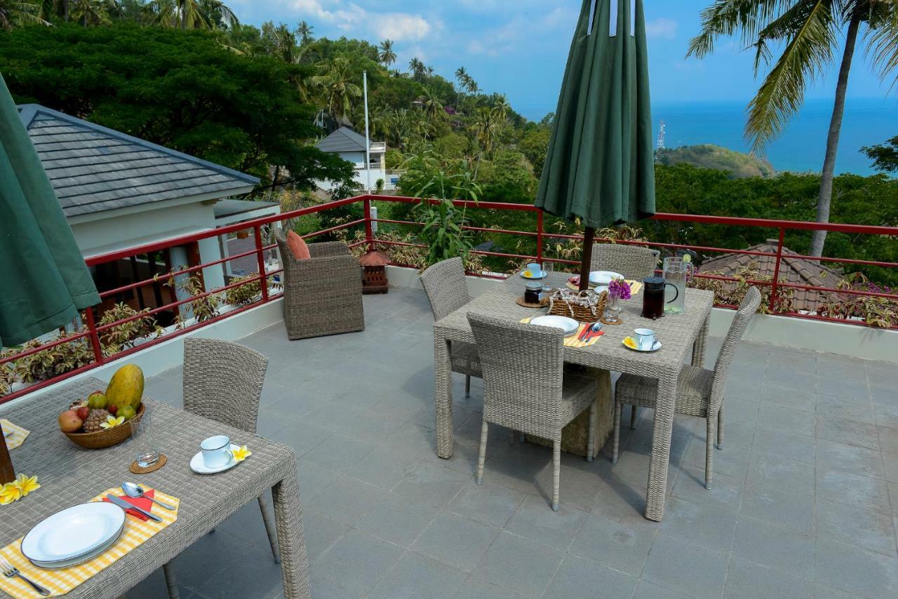 Villa Karingal Senggigi Exterior photo